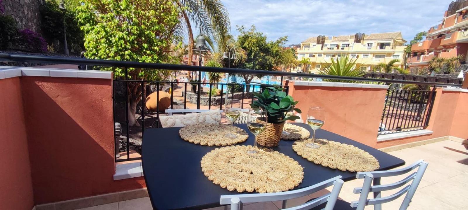 Granada Sunrise Apartment Los Cristianos  Exterior photo